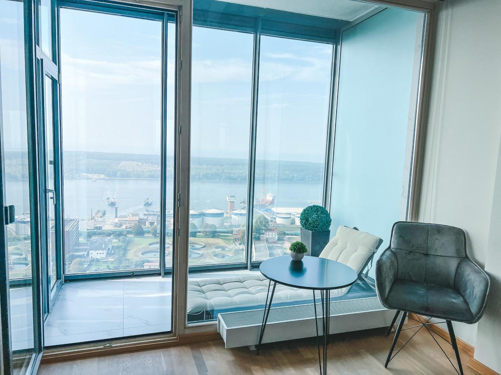 Up 34 Floor Apartments 클라이페다 외부 사진